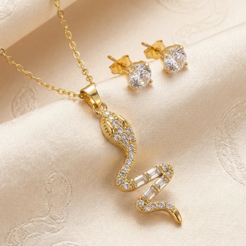 Parure de Bijoux Prestige – Collier & Boucles d’Oreilles en Acier Inoxydable