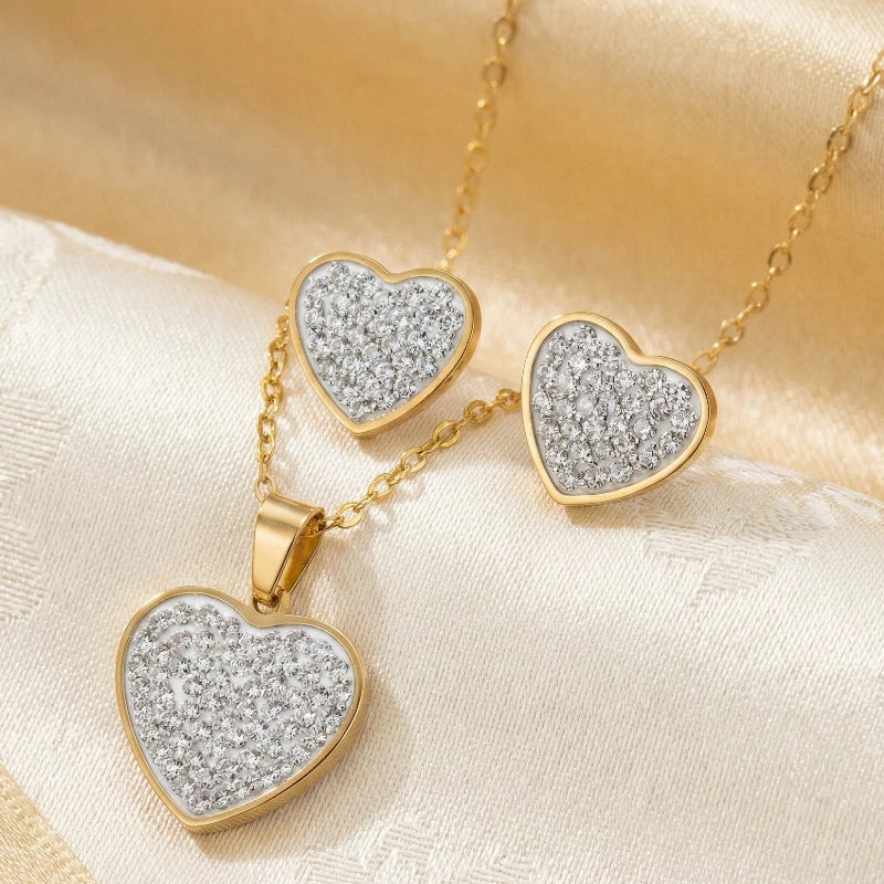 Parure de Bijoux Prestige – Collier & Boucles d’Oreilles en Acier Inoxydable