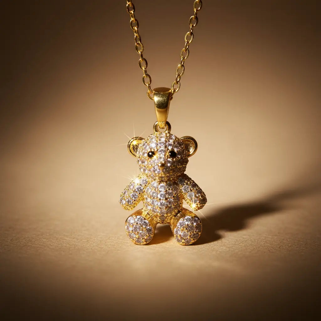 Collier Avec Pendentif Ourson & Strass Doré – Acier Inoxydable Haute Qualité