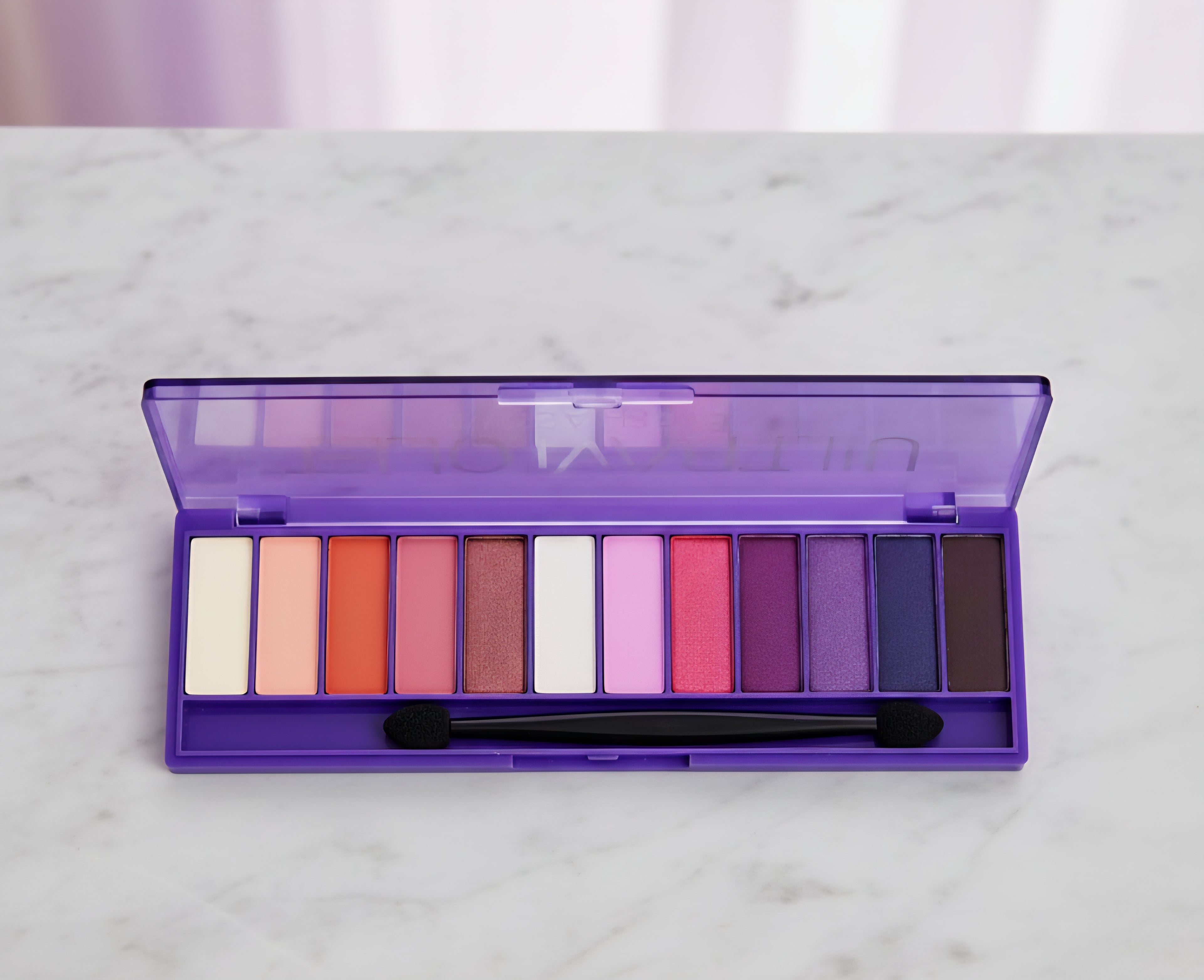 OMBRE À PAUPIÈRES ULTRAVIOLET