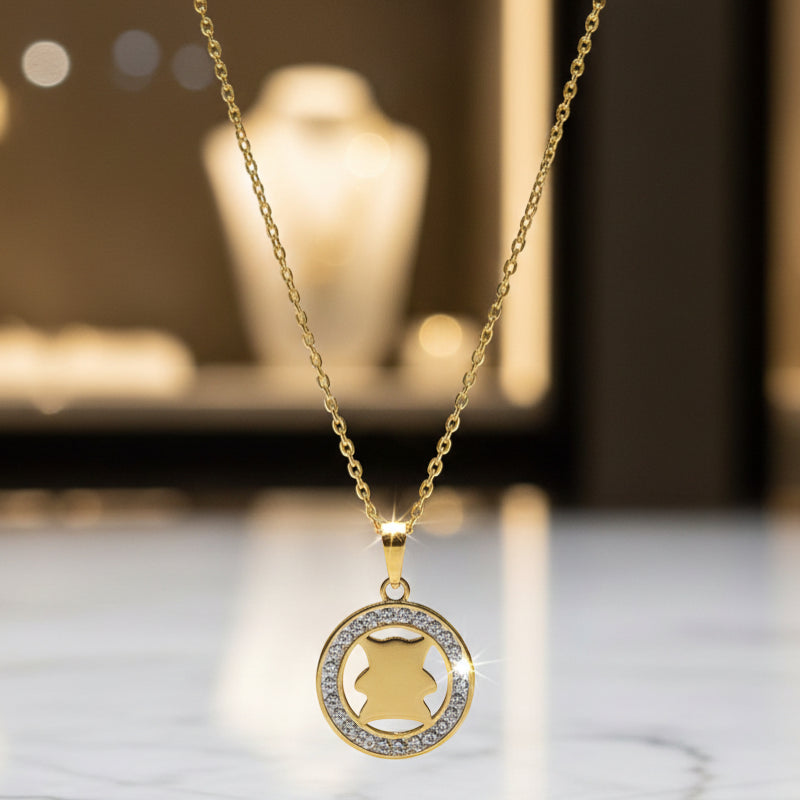 ✨Collier Doré Pendentif “Ourson Cercle de Lumière”💎Acier Inoxydable de Haute Qualité