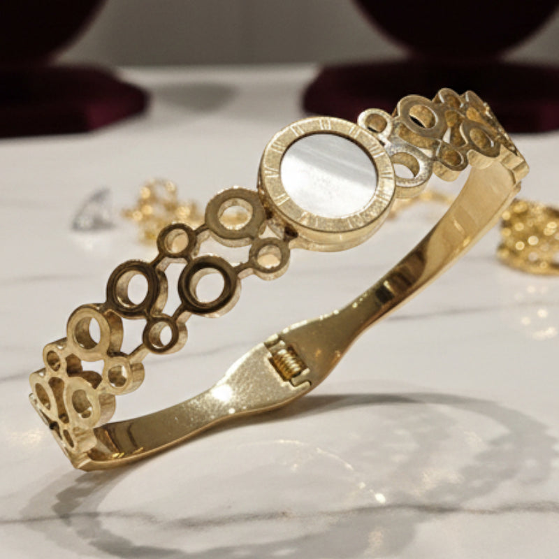 Bracelet Jonc Doré “Cosmos Chic” Nacre💎Acier Inoxydable de Haute Qualité